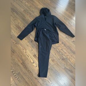 Under Armour men’s Storm Black Athletic set